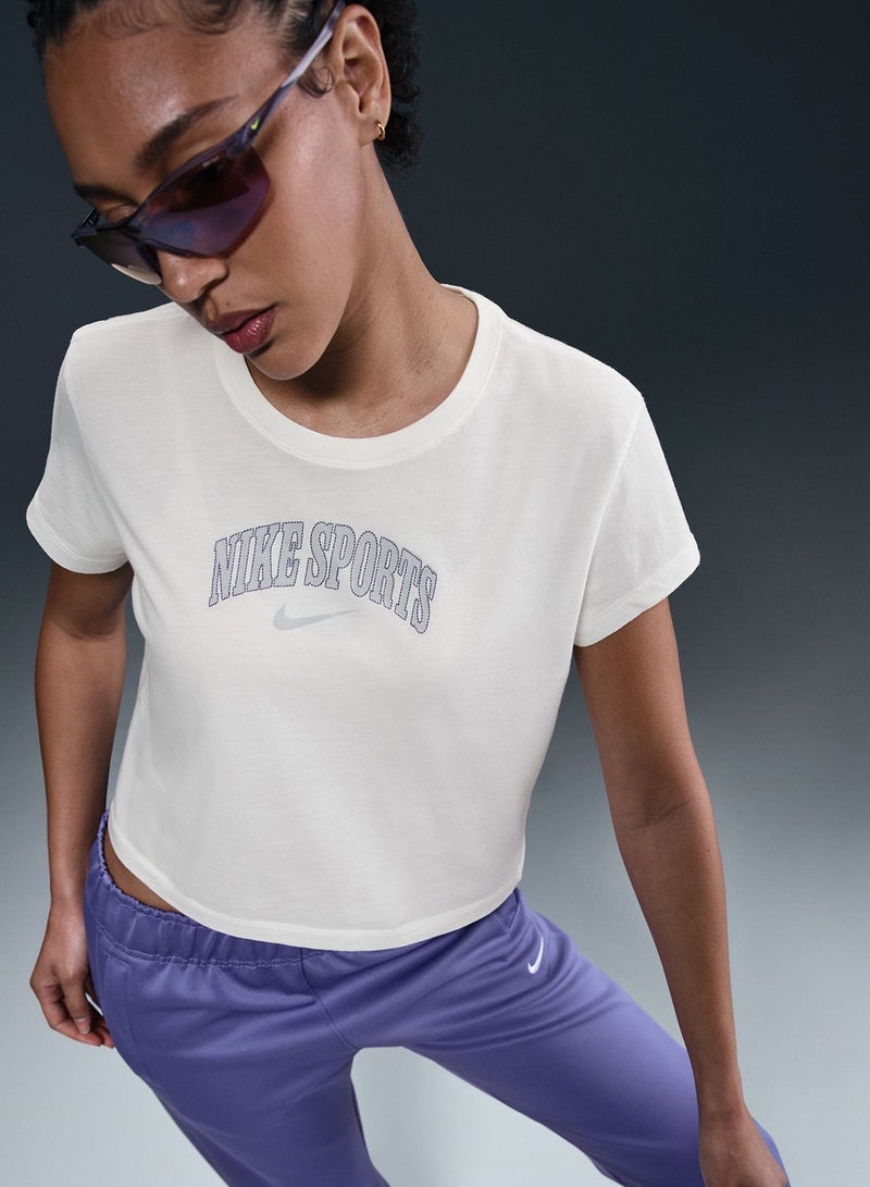 نايكي تيشيرت أساسي نسائي - Image 1